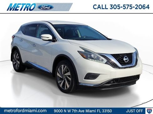 Used 2018 Nissan Murano S FWD image 1