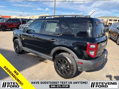 Used 2025 Ford Bronco Sport Badlands image 10