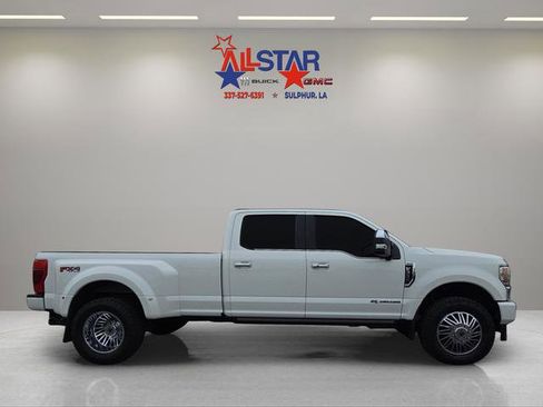 Used 2022 Ford F350 Platinum image 8