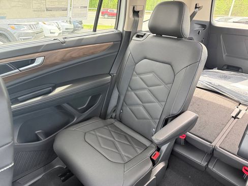 New 2026 Volkswagen Atlas SE AWD/4WD image 29