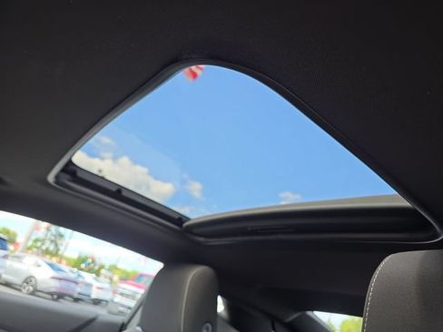 Used 2018 Chevrolet Camaro SS RWD image 30