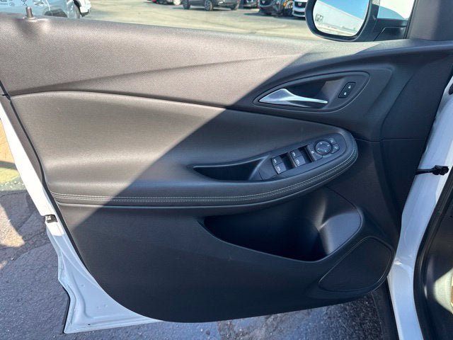 Used 2024 Buick Encore GX Preferred FWD image 8