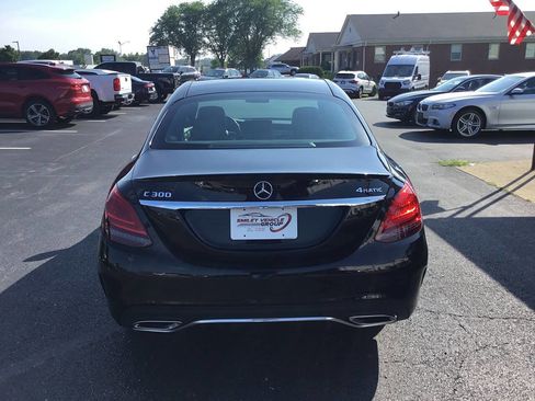 Used 2020 Mercedes-Benz C 300 4MATIC Sedan image 4