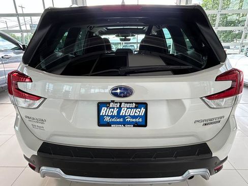 Used 2023 Subaru Forester Touring AWD/4WD image 9