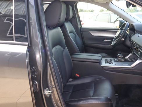 Used 2025 MAZDA CX-90 3.3 Turbo w/ Preferred Package AWD/4WD image 27