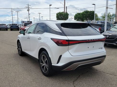 Used 2023 Lexus RX 350 Premium w/ Cold Area Package AWD/4WD image 3