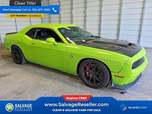 Used 2015 Dodge Challenger SRT Hellcat RWD image 5