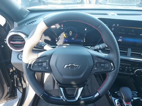 New 2026 Chevrolet Trax RS w/ Driver Confidence Package FWD image 17