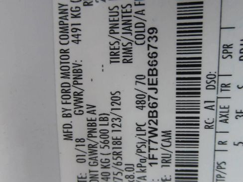 Used 2018 Ford F250 XLT w/ Snow Plow Prep Package image 19