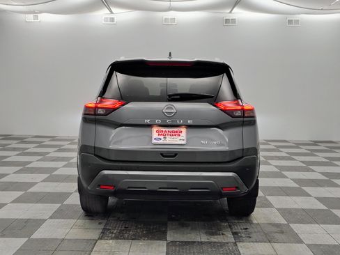 Used 2023 Nissan Rogue SL w/ SL Premium Package AWD/4WD image 9