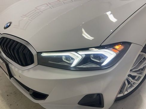 Used 2023 BMW 330i xDrive 330i xDrive w/ Driving Assistance Package image 59