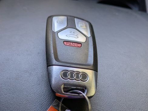 Used 2023 Audi SQ5 Premium Plus image 35