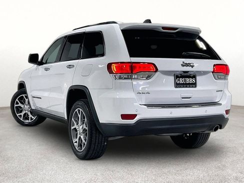 Used 2021 Jeep Grand Cherokee Limited AWD/4WD image 15