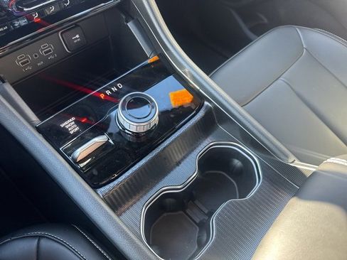 Used 2025 Jeep Grand Cherokee Limited w/ MOPAR Finishing Package image 19