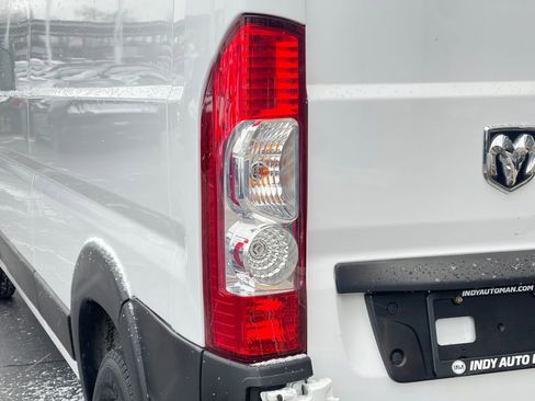 Used 2020 RAM ProMaster 2500 w/ Interior Convenience Group image 27