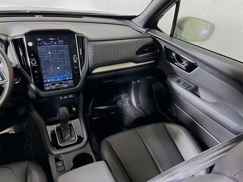 Certified 2025 Subaru Forester Limited w/ Popular Package #2 image 22