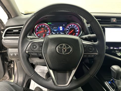 Used 2018 Toyota Camry XSE w/ Protection Package (Q2) FWD image 21