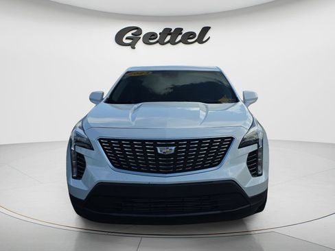 Used 2023 Cadillac XT4 Luxury FWD image 2