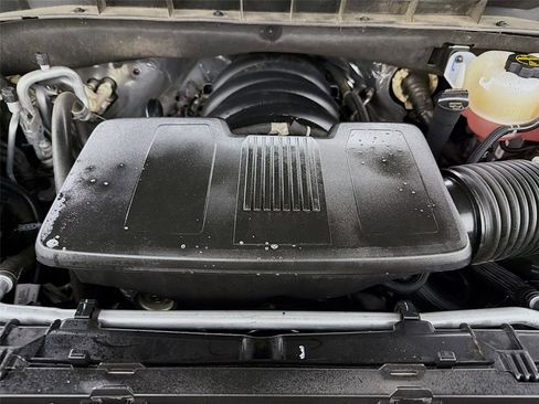 Used 2025 GMC Yukon Denali AWD/4WD image 31