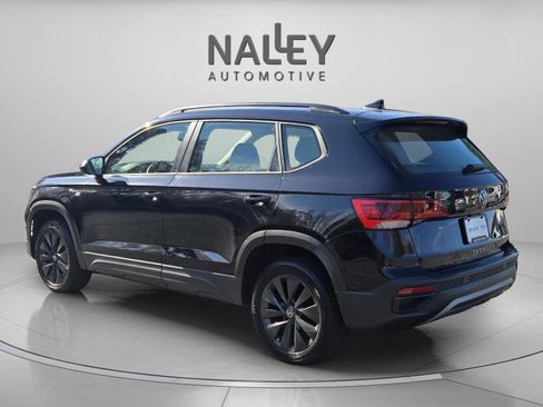 Used 2022 Volkswagen Taos S image 3