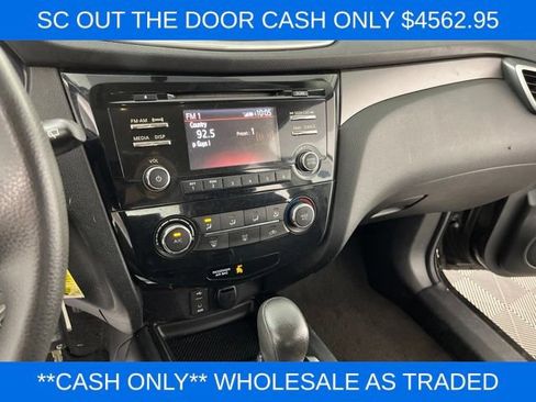 Used 2015 Nissan Rogue S FWD image 21