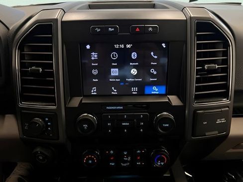 Used 2019 Ford F150 XLT w/ Equipment Group 302A Luxury AWD/4WD image 21