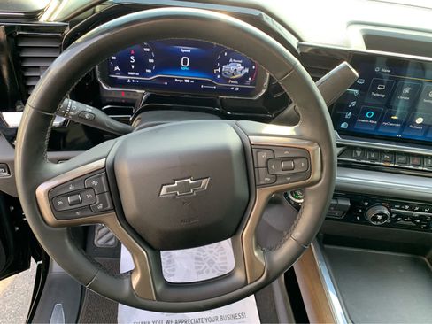 Used 2024 Chevrolet Silverado 3500 High Country w/ Midnight Edition image 15