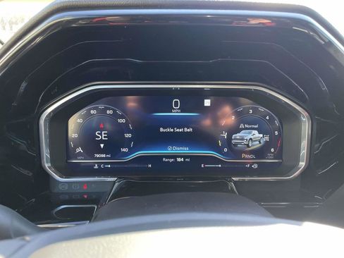 Used 2023 Chevrolet Silverado 1500 LT image 30