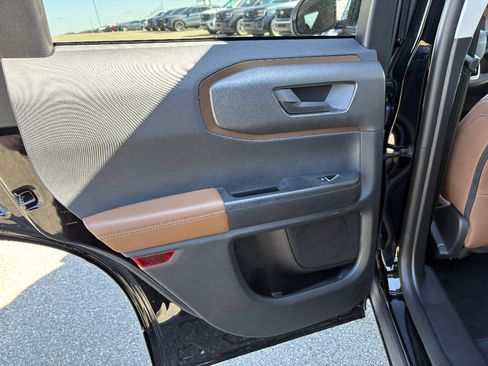 New 2026 Ford Bronco Sport Outer Banks AWD/4WD image 16