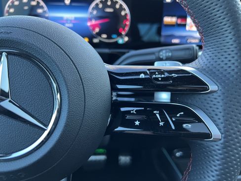 Certified 2025 Mercedes-Benz GLA 250 image 20