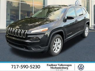 Used 2016 Jeep Cherokee Sport AWD/4WD video 1