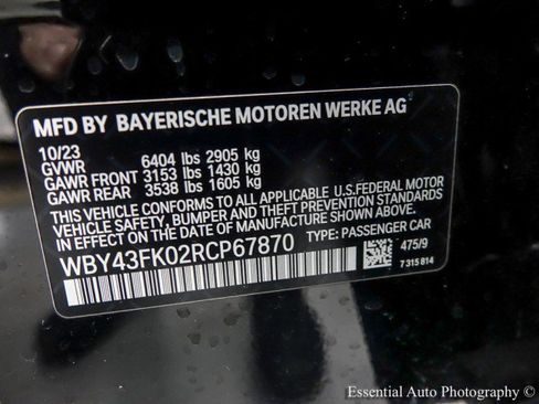 Used 2024 BMW i5 M60 w/ Executive Package image 26