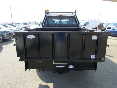 Used 2021 Ford F250 XL w/ Power Equipment Group RWD image 8