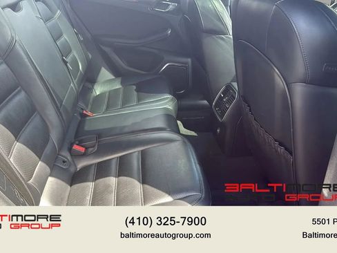 Used 2016 Porsche Macan S AWD/4WD image 25