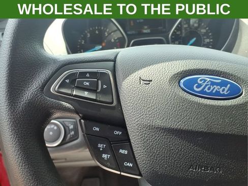 Used 2019 Ford Escape SE FWD image 15