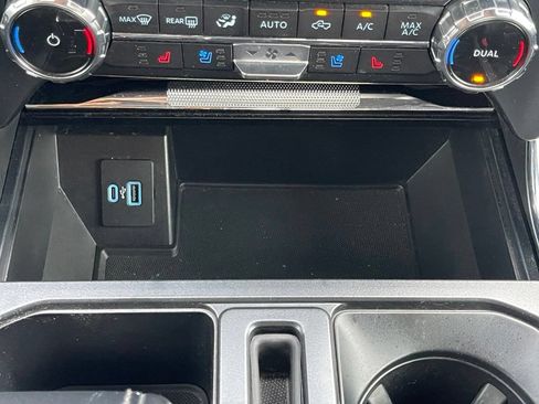 Used 2022 Ford F150 Lariat AWD/4WD image 39