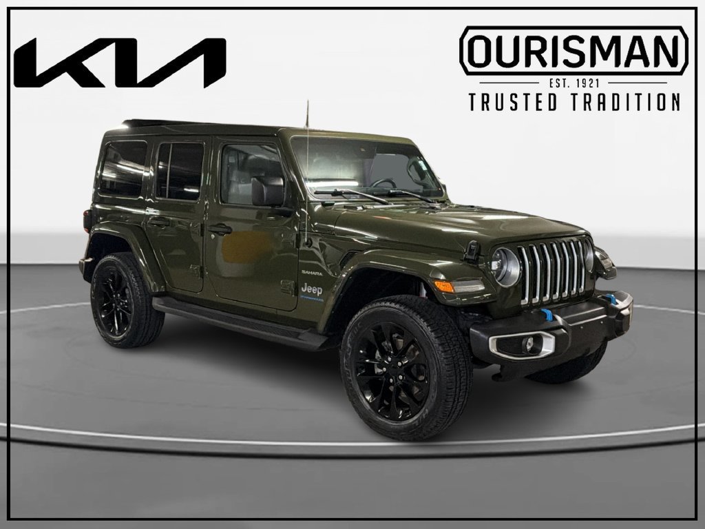 Used 2023 Jeep Wrangler Unlimited Sahara w/ Cold Weather Group AWD/4WD image 1