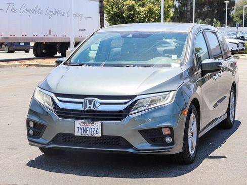 Used 2018 Honda Odyssey EX-L image 3