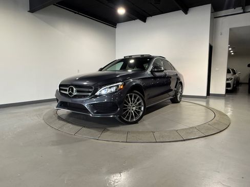 Used 2015 Mercedes-Benz C 400 4MATIC image 4