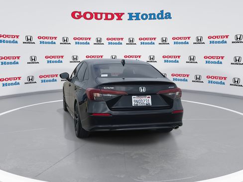 Certified 2025 Honda Civic Sport image 7