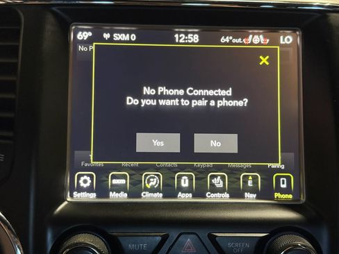 Used 2018 Jeep Grand Cherokee Limited w/ Trailer Tow Group IV AWD/4WD image 42