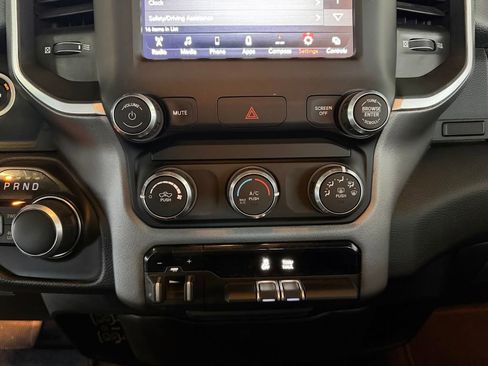 Used 2020 RAM 1500 Big Horn AWD/4WD image 24