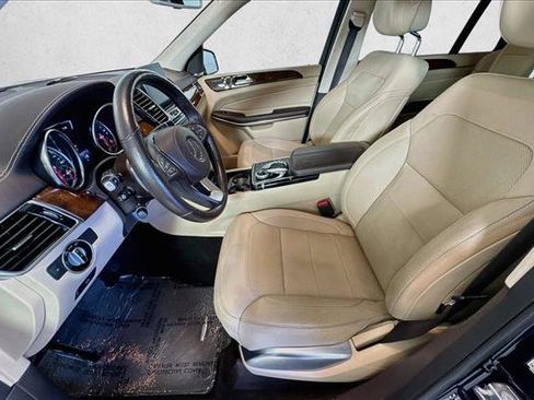 Used 2019 Mercedes-Benz GLS 550 4MATIC image 19