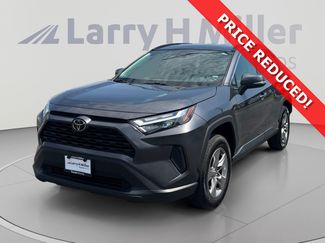 Used 2024 Toyota RAV4 XLE AWD/4WD video 1