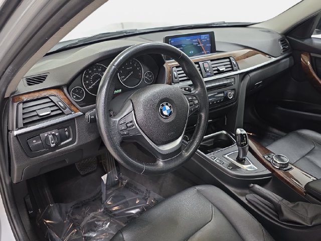 Used 2015 BMW 328i xDrive Sedan AWD/4WD image 16