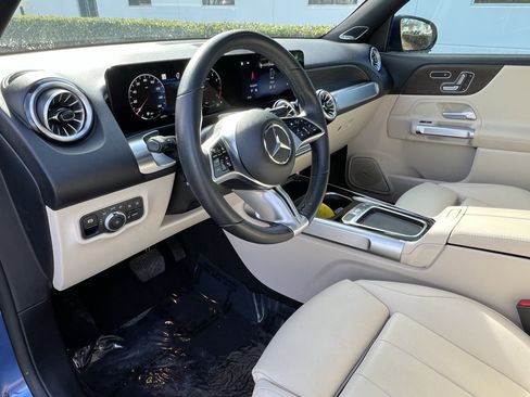 Certified 2024 Mercedes-Benz GLB 250 4MATIC image 17