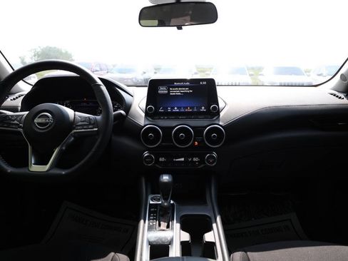 Used 2025 Nissan Sentra SV w/ All-Weather Package FWD image 14