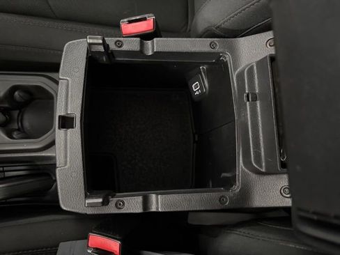 Used 2023 Jeep Wrangler Unlimited w/ Cold Weather Group AWD/4WD image 43