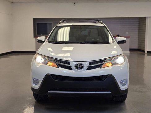 Used 2013 Toyota RAV4 XLE image 3