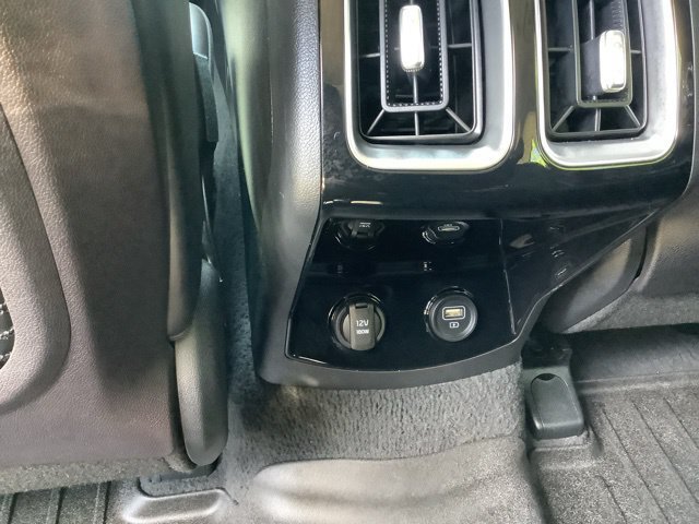 Used 2022 Kia Sorento SX AWD/4WD image 30